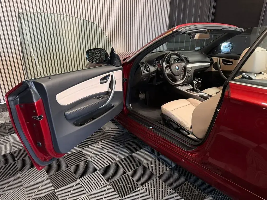 Gebraucht BMW 135 Cabriolet M Sport 306 PS (225 kW) 2011 Rot Cabrio