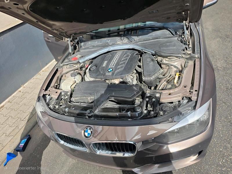 Gebraucht BMW 318 143 PS (105 kW) 2013 Braun Kombi