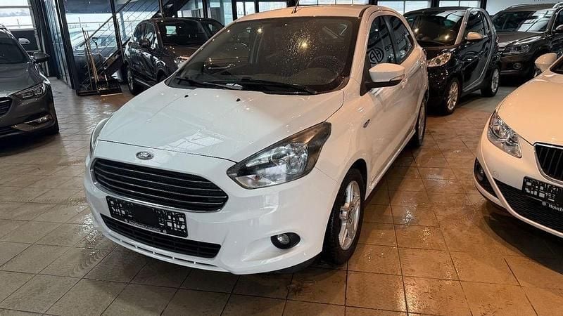 Weiß Gebraucht 2017 Ford Ka Plus Kleinwagen | 6.900 € (Fairer Preis) - Bild 1/4