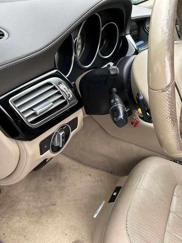 Gebraucht Mercedes CLS350 Edition 1 265 PS (194 kW) 2011 Coupé