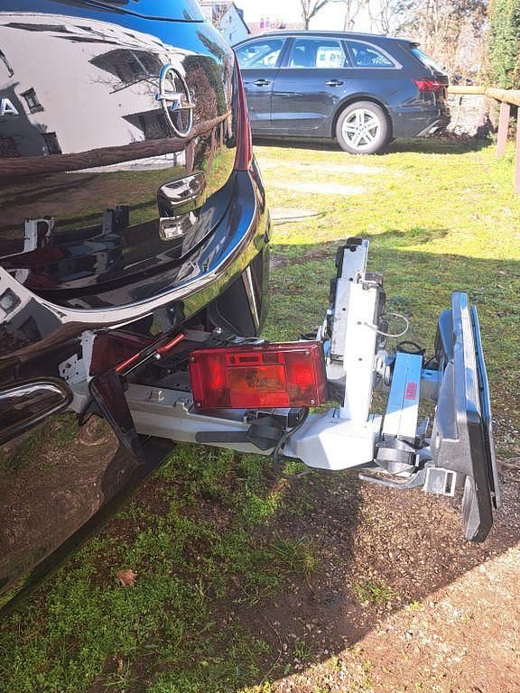 Gebraucht Opel Corsa Edition 87 PS (63 kW) 2010 Kleinwagen