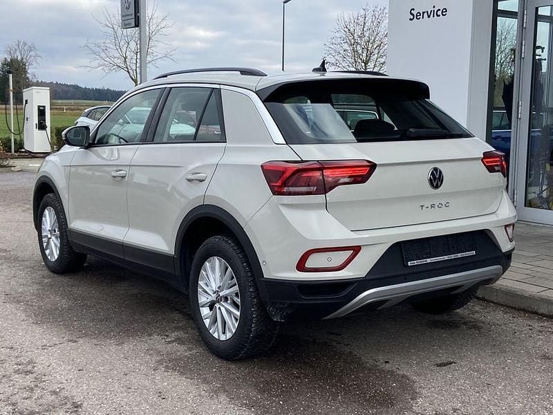 Gebraucht VW T-Roc Life 150 PS (110 kW) 2024 Grau SUV