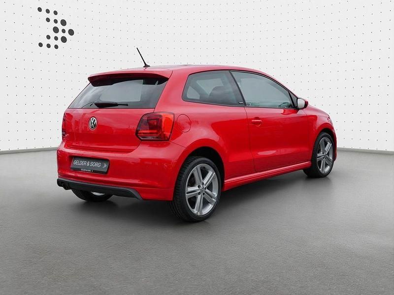 Gebraucht VW Polo Comfortline 90 PS (66 kW) 2016 Rot Limousine