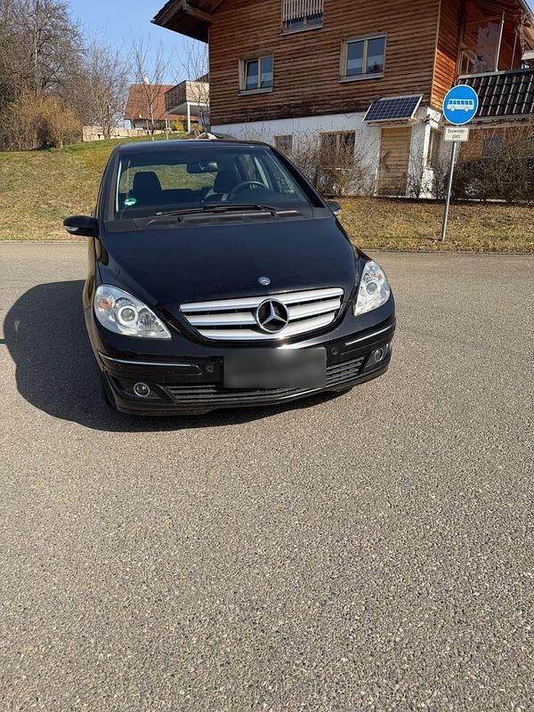 Gebraucht Mercedes 200 136 PS (100 kW) 2007 Schwarz Kleinwagen