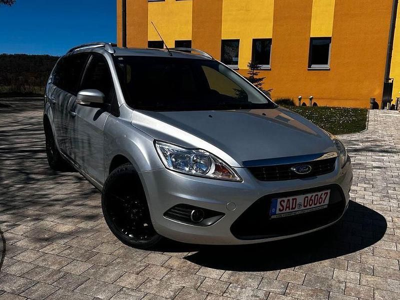 Silber Gebraucht 2008 Ford Focus Style Kombi | 1.100 € (Superpreis) - Bild 1/4