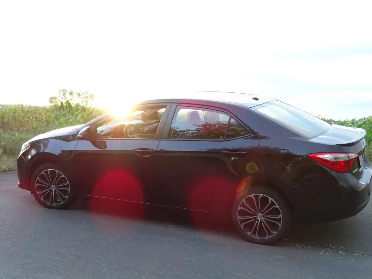 Gebraucht Toyota Corolla 142 PS (104 kW) 2016 Schwarz Limousine