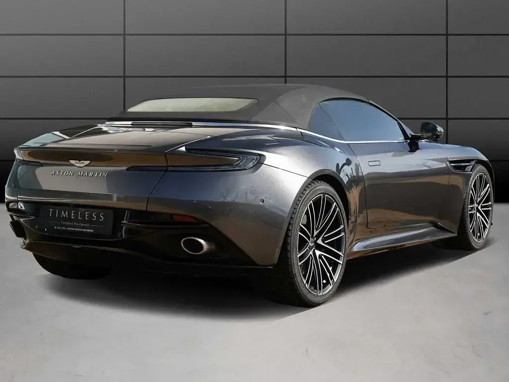Gebraucht Aston Martin DB12 680 PS (500 kW) 2024 Grau Cabrio