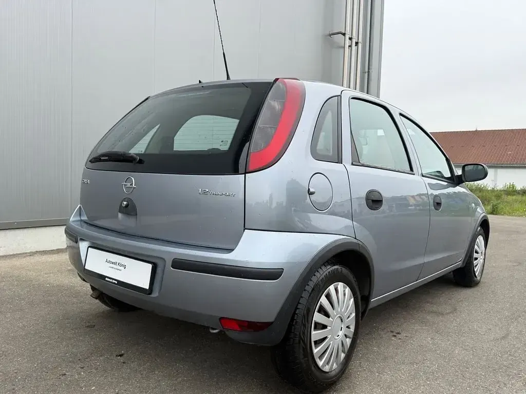 Gebraucht Opel Corsa 80 PS (58 kW) 2005 Kleinwagen