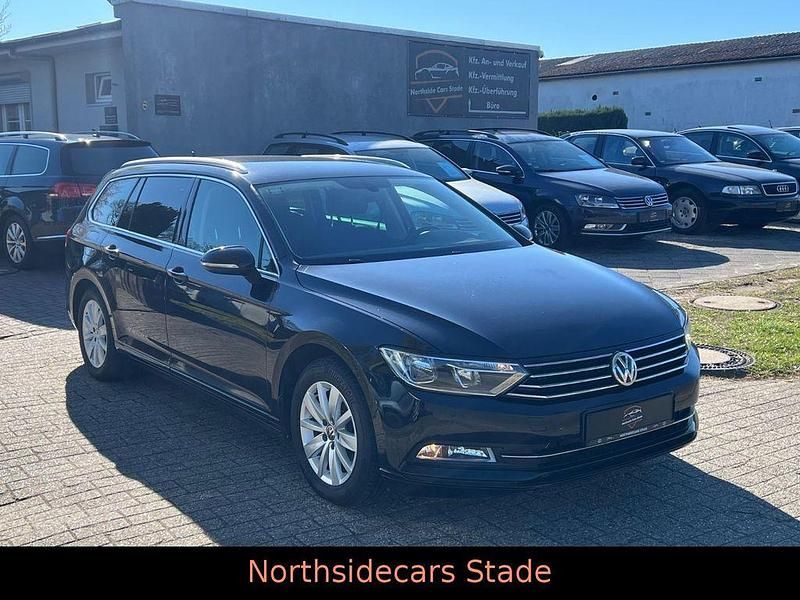 Gebraucht VW Passat Comfortline 120 PS (88 kW) 2015 Schwarz Kombi