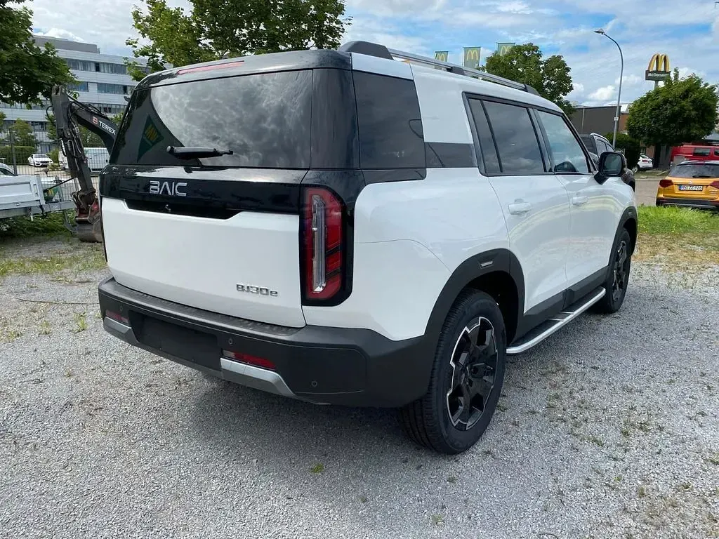 Neu Baic BJ30 280 PS (205 kW) 2026 Weiß SUV
