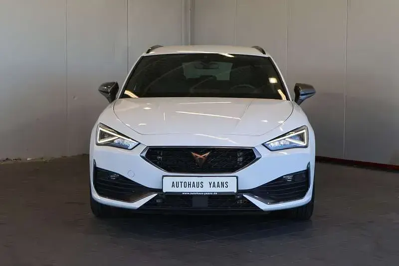 Gebraucht Cupra Leon 150 PS (110 kW) 2024 Weiß Kombi