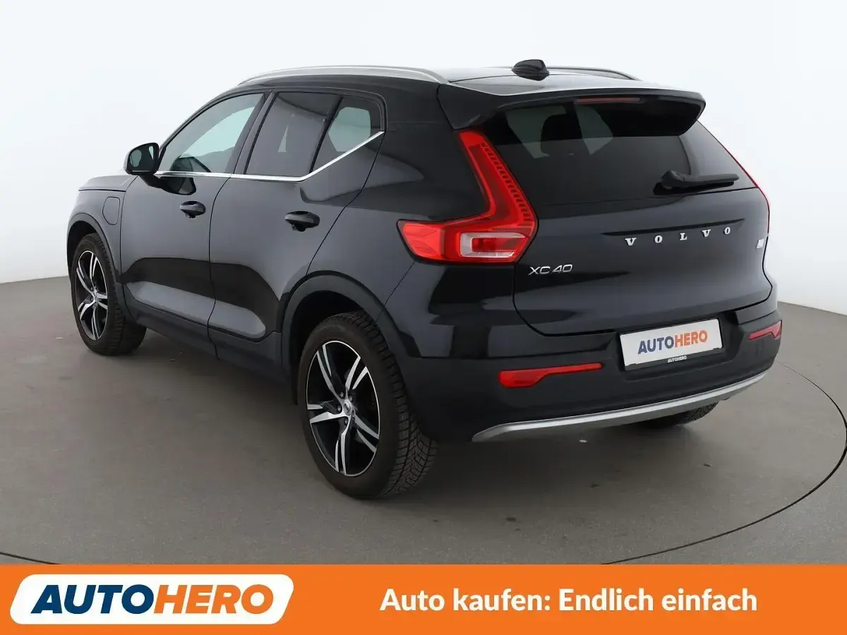 Gebraucht Volvo XC40 Inscription 211 PS (155 kW) 2022 Schwarz SUV