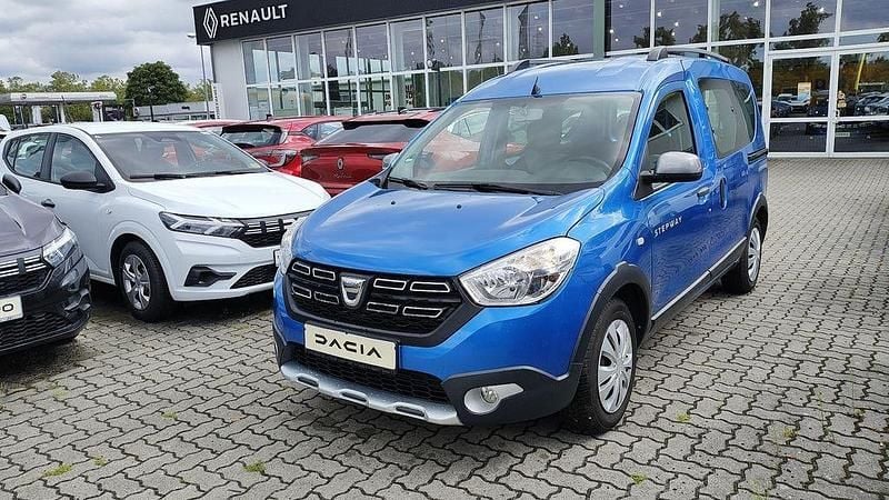 Blau Gebraucht 2020 Dacia Dokker Van | 15.899 € (Fairer Preis) - Bild 1/4