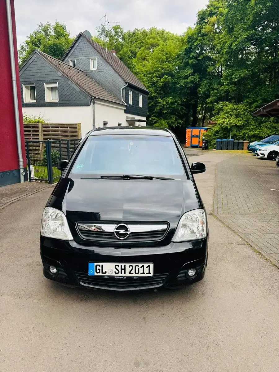 Gebraucht Opel Meriva 100 PS (73 kW) 2008 Schwarz Van / Kleinbus