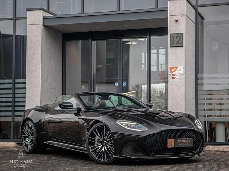 Gebraucht Aston Martin DBS 725 PS (533 kW) 2022 Schwarz Cabrio