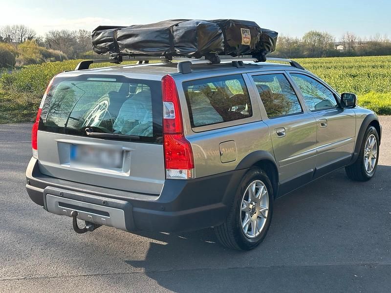 Gebraucht Volvo XC70 185 PS (136 kW) 2007 Grau Kombi