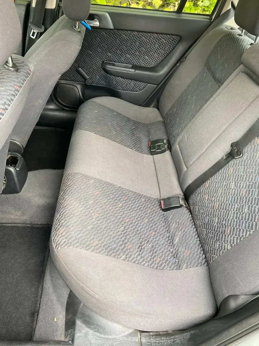 Usata Opel Astra 60 CV (44 kW) 2001 Argento Berlina