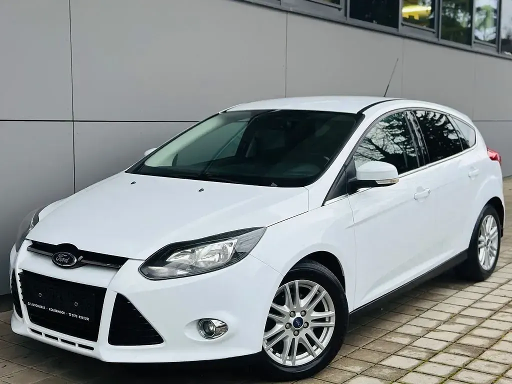 Brugt Ford Focus Titanium 116 HK (85 kW) 2012 Hvid Sedan