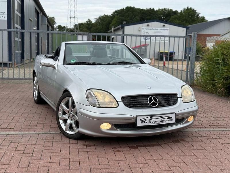Silber Gebraucht 2002 Mercedes SLK200 Edition Cabrio | 4.500 € (Fairer Preis) - Bild 1/4
