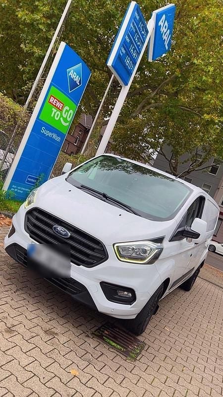Second-hand Ford Transit Custom 131 CP (96 kW) 2019 Alb Monovolum