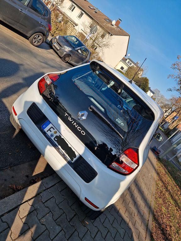 Gebraucht Renault Twingo Intens 71 PS (52 kW) 2016 Weiß Kleinwagen