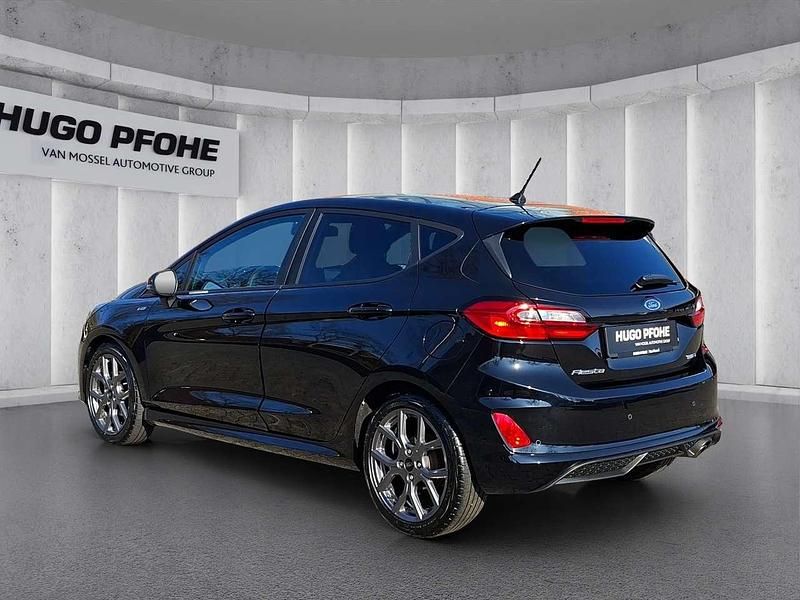 Gebraucht Ford Fiesta ST-Line 125 PS (91 kW) 2022 Agate black metallic Kleinwagen
