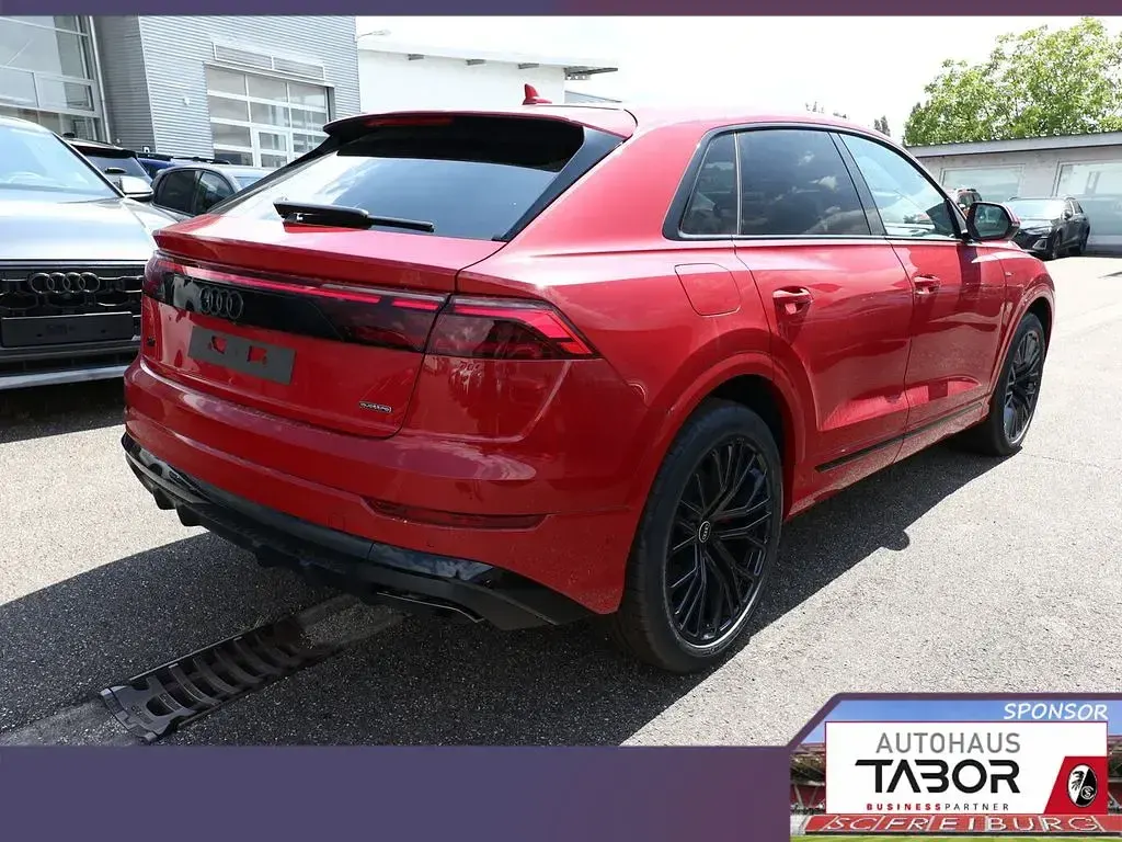 Neu Audi Q8 Comfort 286 PS (210 kW) 2026 Rot SUV