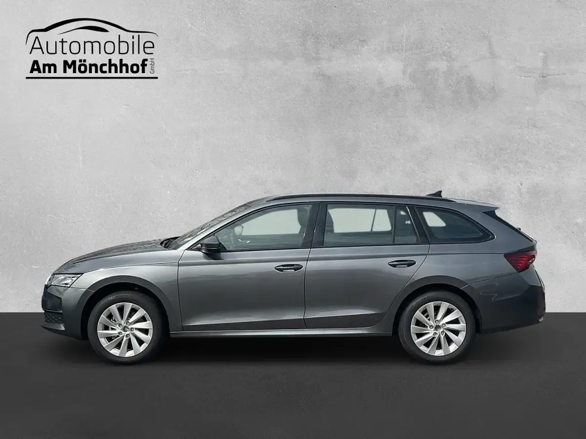 Neu Skoda Octavia Selection 150 PS (110 kW) 2025 Grau Kombi