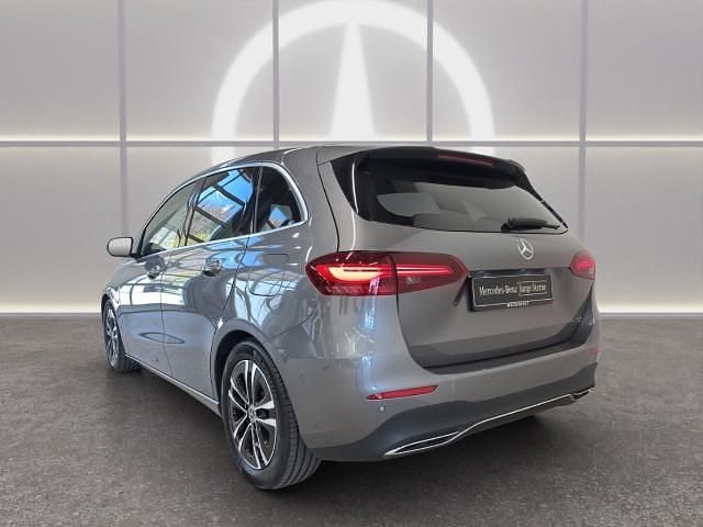 Gebraucht Mercedes B220 Advanced 190 PS (139 kW) 2024 Grau Van / Kleinbus