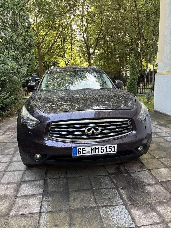Gebraucht 2011 Infiniti Fx30 SUV | 8.900 € (Superpreis) - Bild 1/4