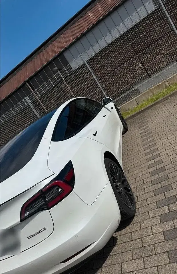 Gebraucht Tesla Model 3 366 kW (498 PS) 2021 Weiß Limousine