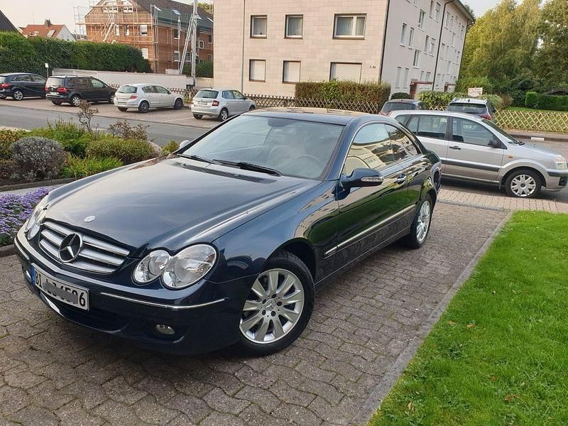 Schwarz Gebraucht 2006 Mercedes CLK200 Elegance Coupé | 8.700 € (Fairer Preis) - Bild 1/4
