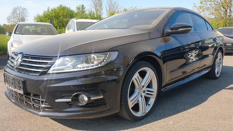 Schwarz Gebraucht 2015 VW Passat R-line Limousine | 14.990 € (Teuer) - Bild 1/4