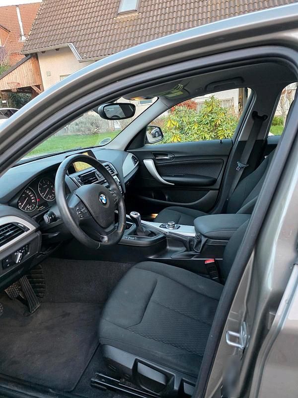 Gebraucht BMW 116 Efficient Dynamics 116 PS (85 kW) 2016 Silber Kleinwagen