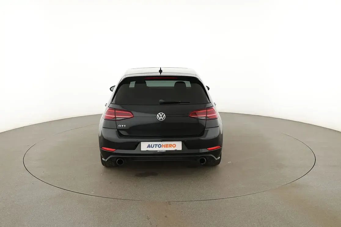 Gebraucht VW Golf VII GTI 2017 Schwarz Limousine