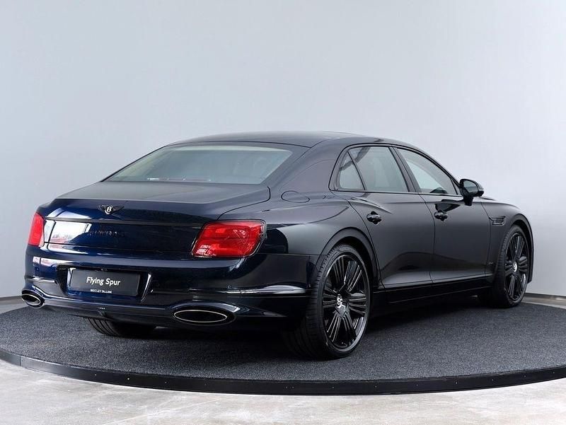 Neu Bentley Flying Spur 680 PS (500 kW) 2026 Schwarz Limousine