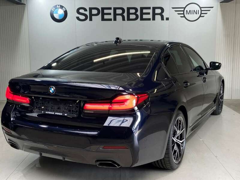 BMW 540 540d Limousine 3.0 340cv Auto xDrive M-SPORT Schwarz gebraucht,  Diesel und Automatik, 10.000 Km - 68.970 €