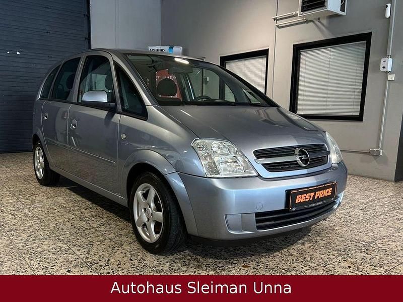 Silber Gebraucht 2005 Opel Meriva Edition Van / Kleinbus | 2.790 € (Teuer) - Bild 1/4
