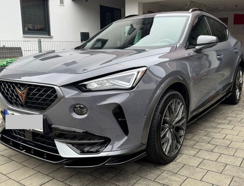 Grau Gebraucht 2022 Cupra Formentor SUV | 29.990 € (Etwas zu teuer) - Bild 1/4