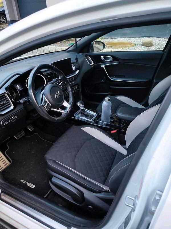 Gebraucht Kia ProCeed GT 136 PS (100 kW) 2019 Weiß Kombi