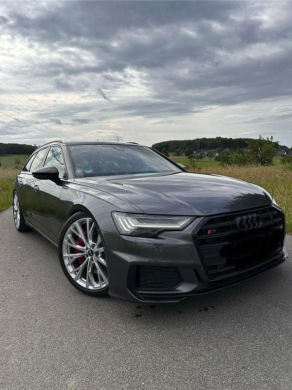 Grau Gebraucht 2021 Audi S6 Basis Kombi | 43.450 € (Guter Preis) - Bild 1/4