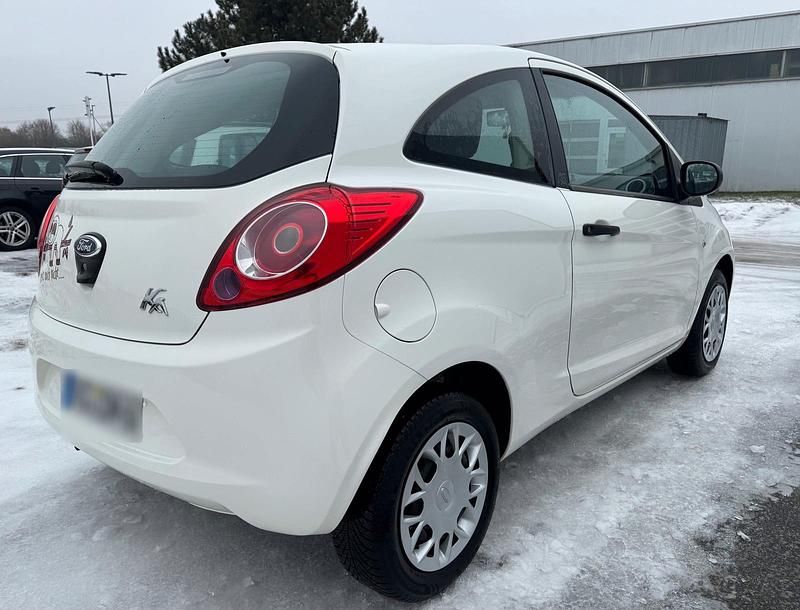 Gebraucht Ford Ka 69 PS (50 kW) 2014 Weiß Kleinwagen
