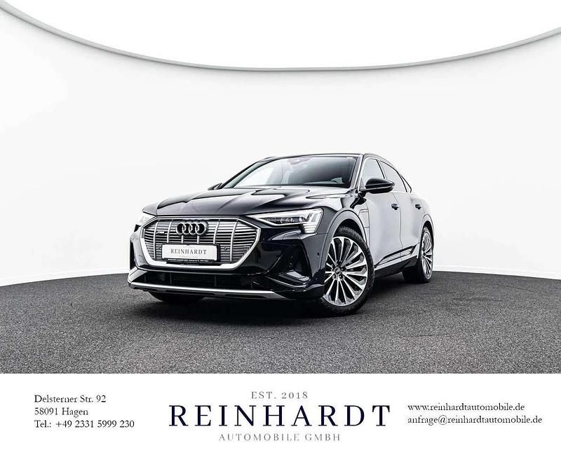 Mythosschwarz metallic Gebraucht 2022 Audi e-tron Sportback S-Line SUV | 41.505 € (Guter Preis) - Bild 1/3