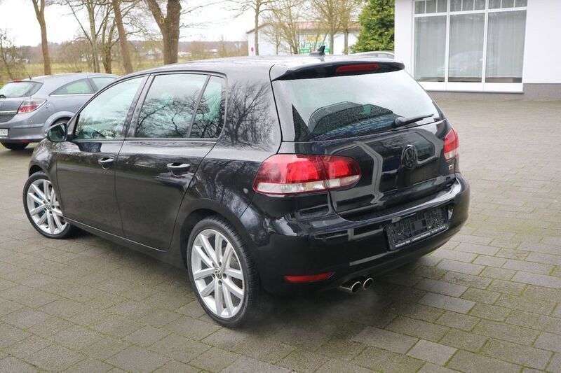 Gebraucht VW Golf VI Highline 160 PS (117 kW) 2011 Schwarz Kleinwagen