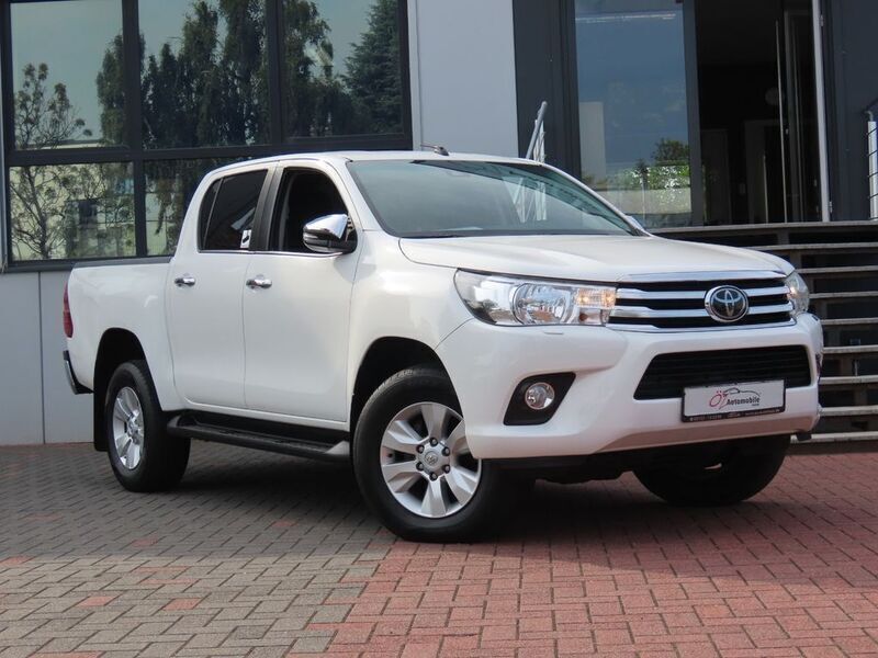 Weiß Gebraucht 2021 Toyota HiLux Comfort Abholung | 25.900 € - Bild 1/4