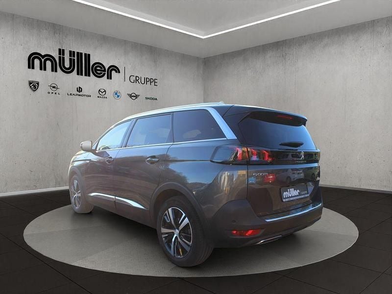 Gebraucht Peugeot 5008 GT 131 PS (96 kW) 2024 Grau SUV