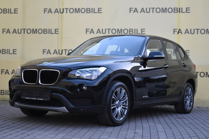 Schwarz Gebraucht 2013 BMW X1 Sport Line SUV | 9.000 € (Superpreis) - Bild 1/4