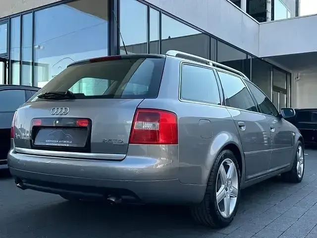 Gebraucht Audi A6 Sport 180 PS (132 kW) 2004 Grau Kombi