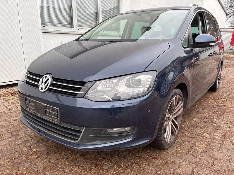 Blau Gebraucht 2014 VW Sharan Cup Van / Kleinbus | 12.990 € (Fairer Preis) - Bild 1/4