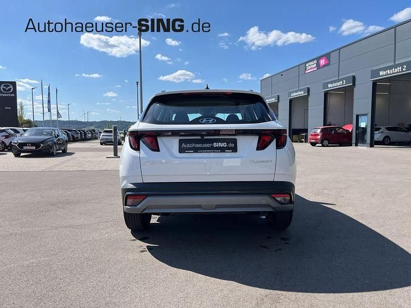 Neu Hyundai Tucson 160 PS (117 kW) 2025 Atlas white SUV